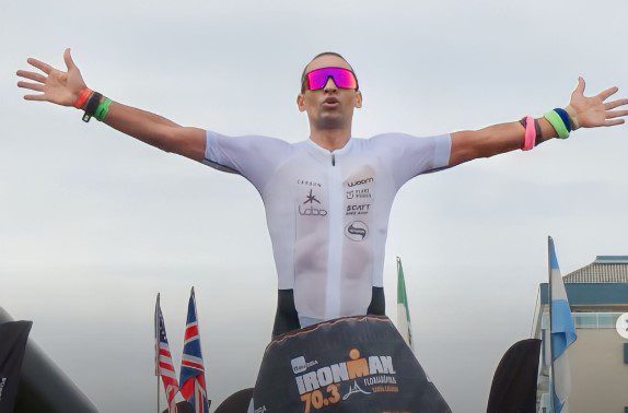 O domingo (16/04) foi dia de prova de Mini IronMan em Florianópolis, com saída da praia dos Ingleses, no norte da Ilha.